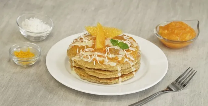 Hot cakes de vainilla y naranja