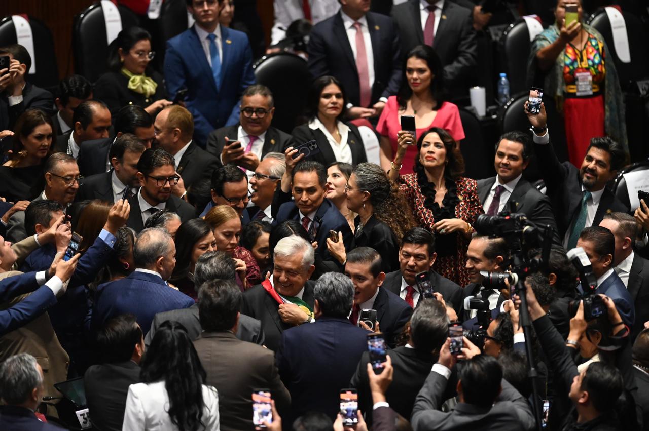 Toma de protesta Claudia Sheinbaum at 2.16.24 PM