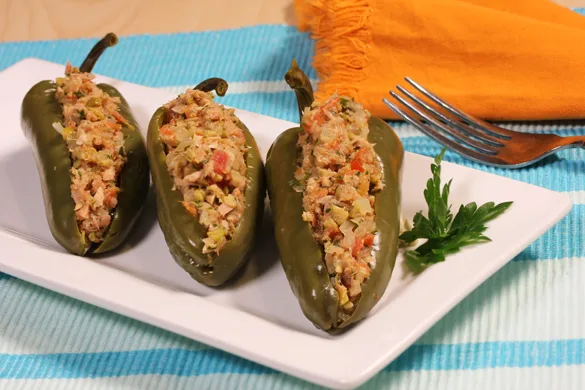 CHILES RELLENOS DE MINILLA jpg