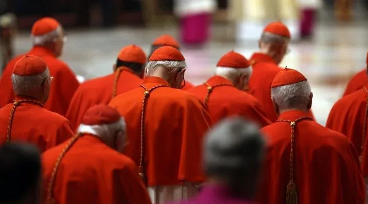 COMIDA EN EL VATICANO