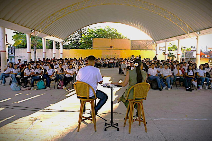 charla