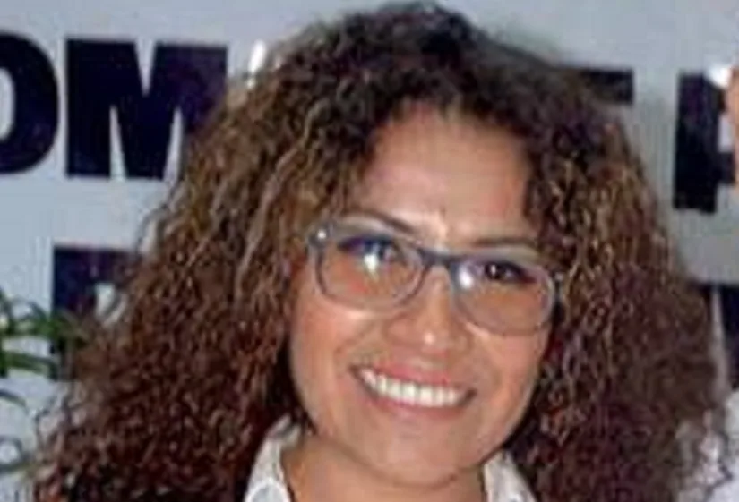 Atacan a balazos la casa de campaña de Xóchitl Tress, candidata del MC al municipio Juan Rodríguez Clara, Veracruz FOTO PARA COLUMNA FORO SUR 25 DICIEMBRE 1