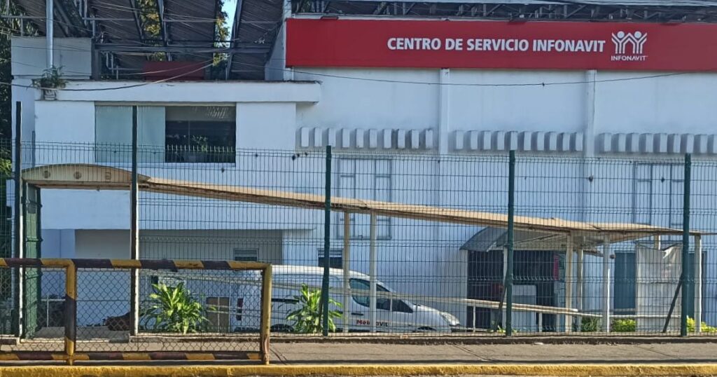 Instala INFONAVIT Feria de Soluciones de Pago IMG 20250523 WA0000