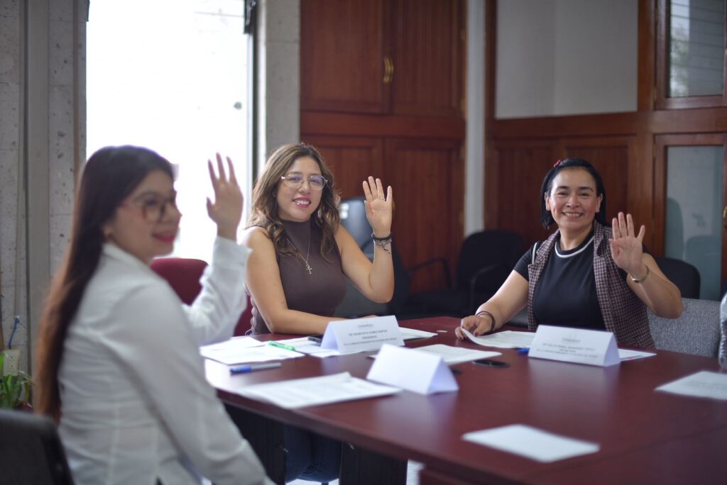 Declara Comisión de Hacienda procedentes dos iniciativas de la Gobernadora NOV06MAYO2025COMHACIENDA2