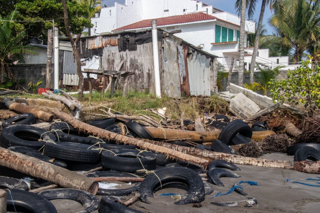 Promete Sheinbaum revisar avance del mar en comunidades de Alvarado SHEIMBA ALVAADO