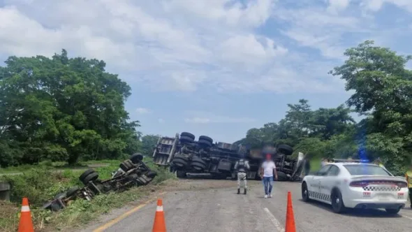 ACCIDENTE EN CARRETERA 590x332 jpeg