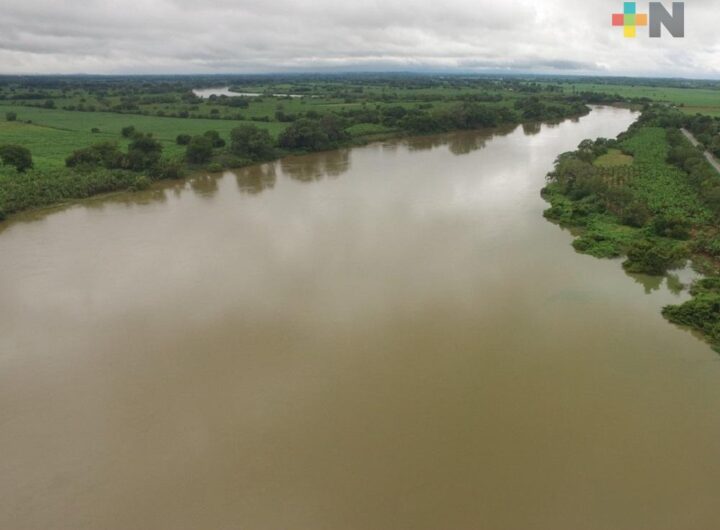 SPC vigilia rio Papaloapan por crecimiento del nivel de sus aguas II