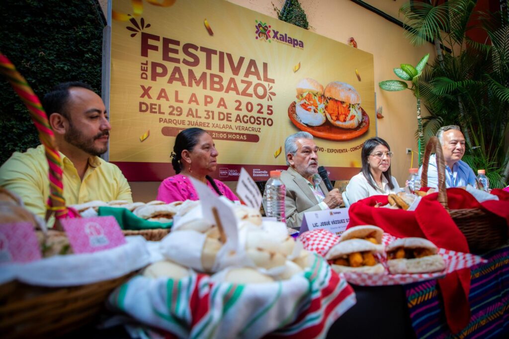 Festival del Pambazo 2025 en Xalapa 539303804 782830924295295 2746303193857659227 n