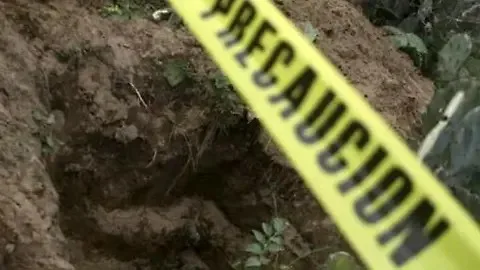 FOSAS CLANDESTINAS jpg
