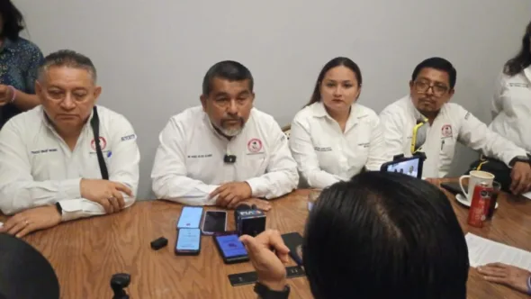 Manuel Melchor Oliveros del sindicato de trabajadores cientificos 1024x576 1 590x332 jpg