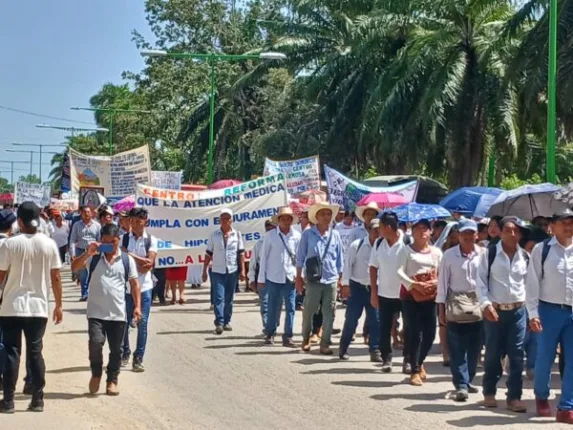 PEREGRINACIONPORLAPAZ 573x430 jpg