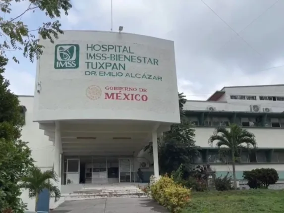 persiste desabasto de medicamentos en imss bienestar tuxpan 652573 1 573x430 jpg