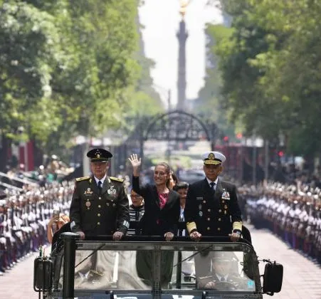 DESFILE NACIONAL e1758085158754