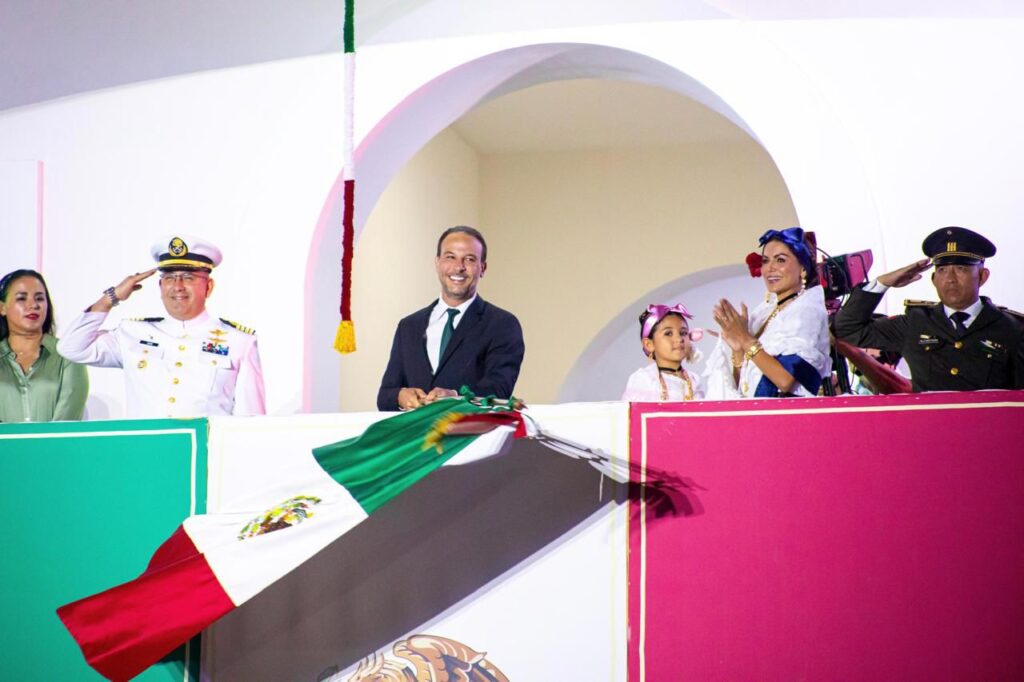 Conmemora Alcalde JM Unánue el 215 aniversario del Grito de Independencia IMG 20250916 WA0011