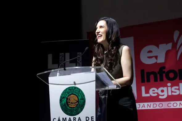 La diputada Kenia Lopez Rabadan presidenta de la Mesa Directiva 590x393 jpeg