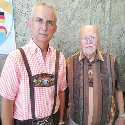 N1 Jose Antonio Marquinez Seemann co nsul de Alemania en Veracruz y Federico Roech Dietlen 430x430 jpg