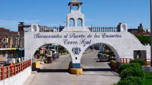 cerro azul 3 590x332 jpeg