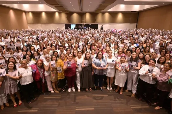 informa rocio nahle que veracruzana protegida ha auxiliado a 800 mujeres 192b2ecd c8cf 4c5d a15e 726e19f7a374 medialjnimgndimagefullsize