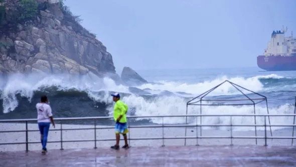 preve tormenta tropical desplace paralela 1 590x333 jpg