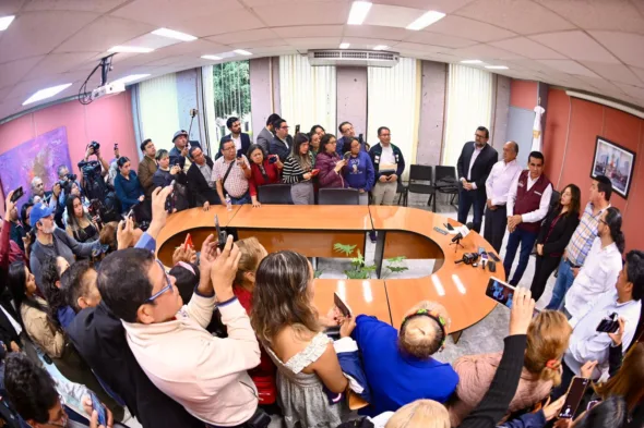 DIPUTADOS DONARAN UN MES DE SUELDO 590x393 jpeg
