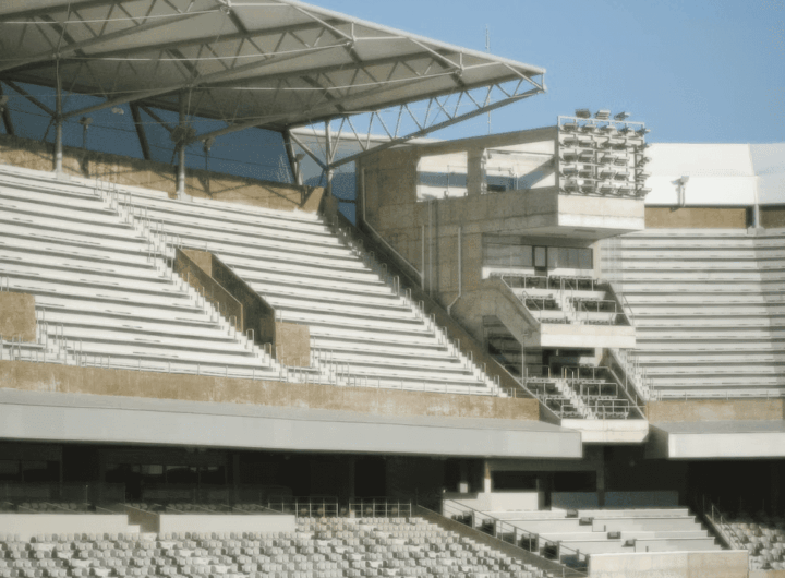 Gobernadora reconoce errores en la remodelacion del estadio e1752680851335