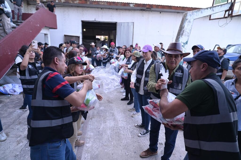 Intensifica Congreso entrega de apoyos a damnificados en el norte del estado NOV20OCT2025EBH1