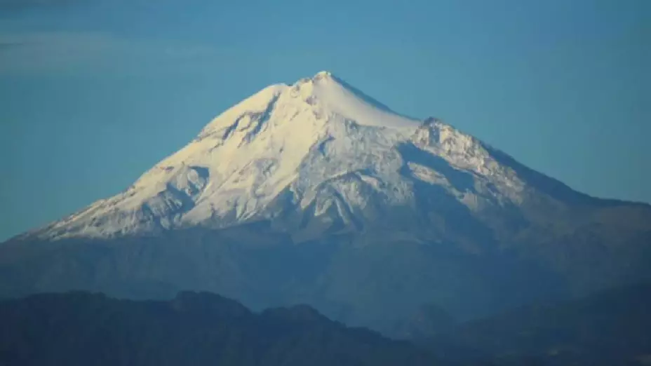 Deben tramitar permiso prestadores de servicios turísticos ante la Conanp para realizar actividades en el Pico de Orizaba PICO DE ORIZABA