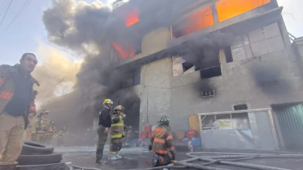 incendio fabrica ecatepec desalojadas personas 590x332 jpg