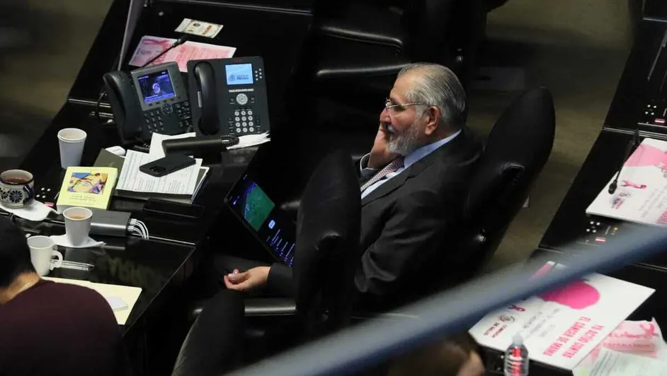 tribuna desarrollaba intervencion finanzas publicas