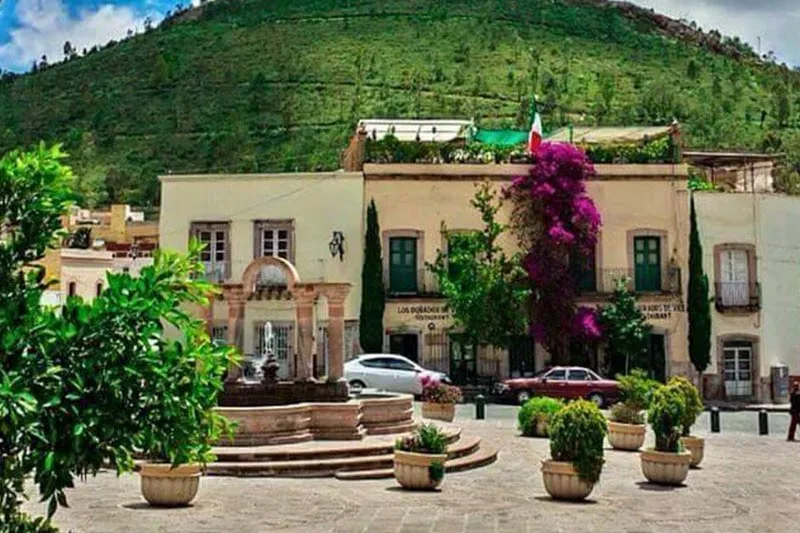 ZACATECAS plazueladegarcia grande