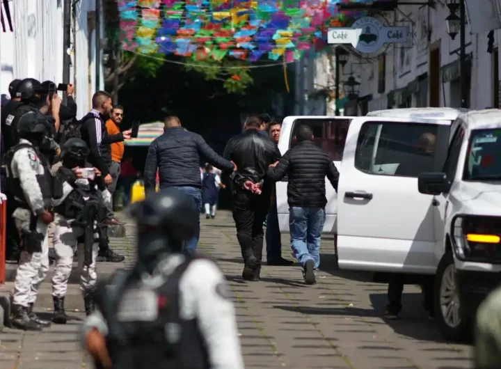 uruapan detienen a ex escoltas de carlos manzo 5404c26b 43e4 4b52 8cbe aea9e1718105 media