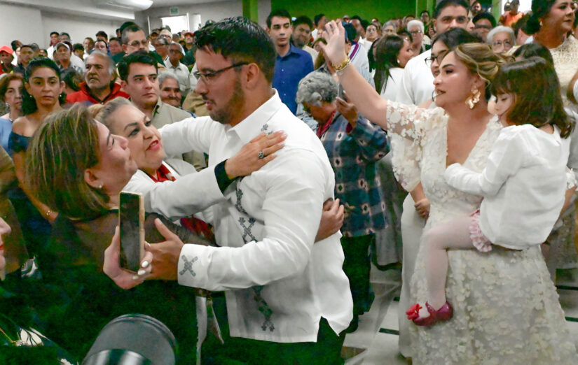 Rinde protesta Beto Cobos como alcalde de Alvarado; promete gobierno de territorio con voz para el pueblo LES 13941