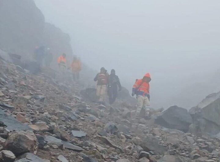 Localizan con vida a 11 alpinistas reportados como desaparecidos en Pico de Orizaba e1765317952812