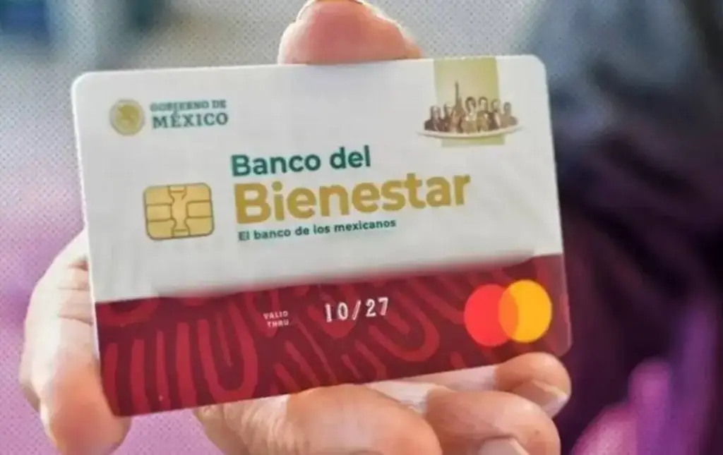 adultos mayores en veracruz recibiendo informacin