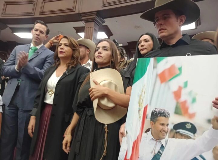 grecia quiroz pidio al impi registro de marca de carlos manzo y de movimiento independiente del sombrero 887244ad 4b7e 4365 b6c8 e99bb2c79e0f mediarawimagetrue