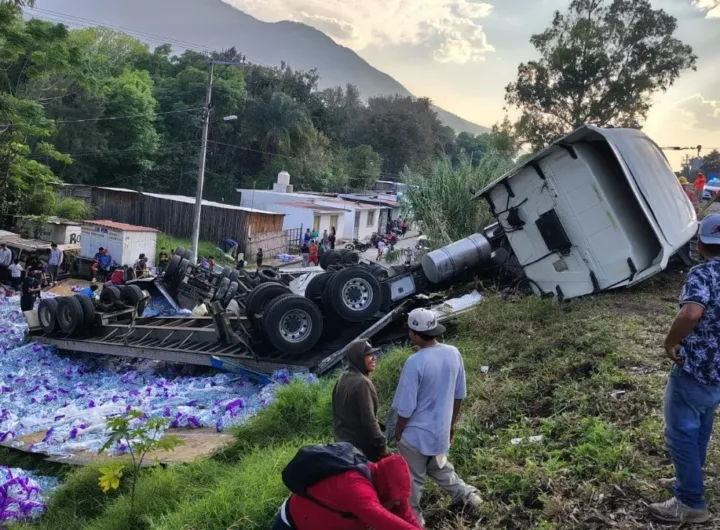 vuelca trailer.jpeg 1934482441