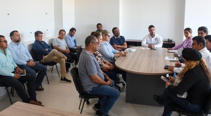 307f4043 757b 4532 82e6 f9bf43bf771e