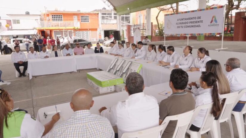 Pasa Beto Cobos del discurso a los hechos en Mandinga y Matoza Snapshot 1