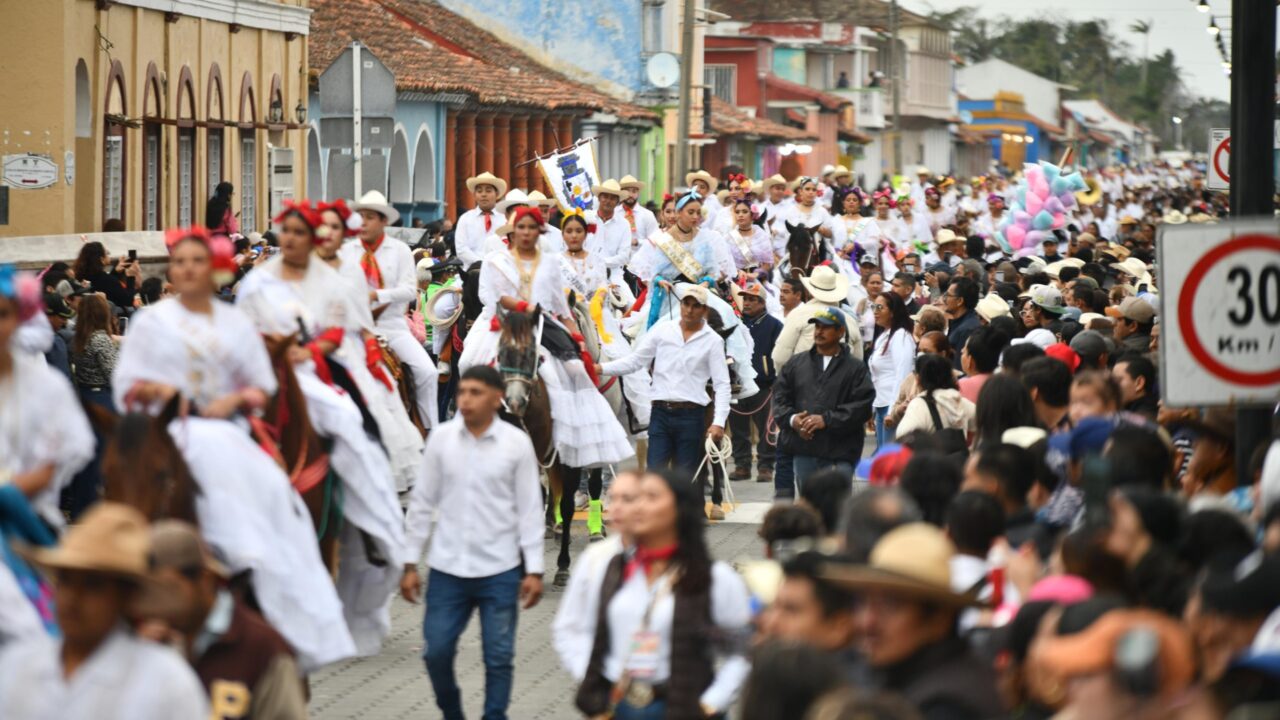 Cabalgata tradicional Tlacotalpan4 scaled 1