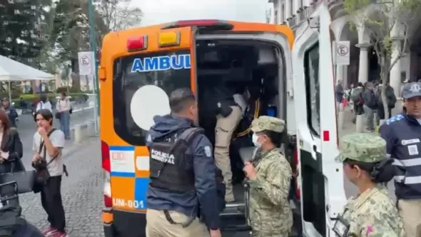 alumnos desmayados evento civico dia bandera parque juarez xalapa