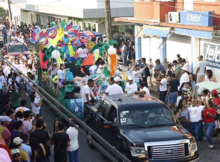 Gran Papaqui del Carnaval de la Feria de la Pesca Alvarado 2026